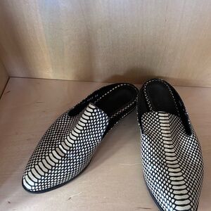 Black and White leather Slip-On Shoes
